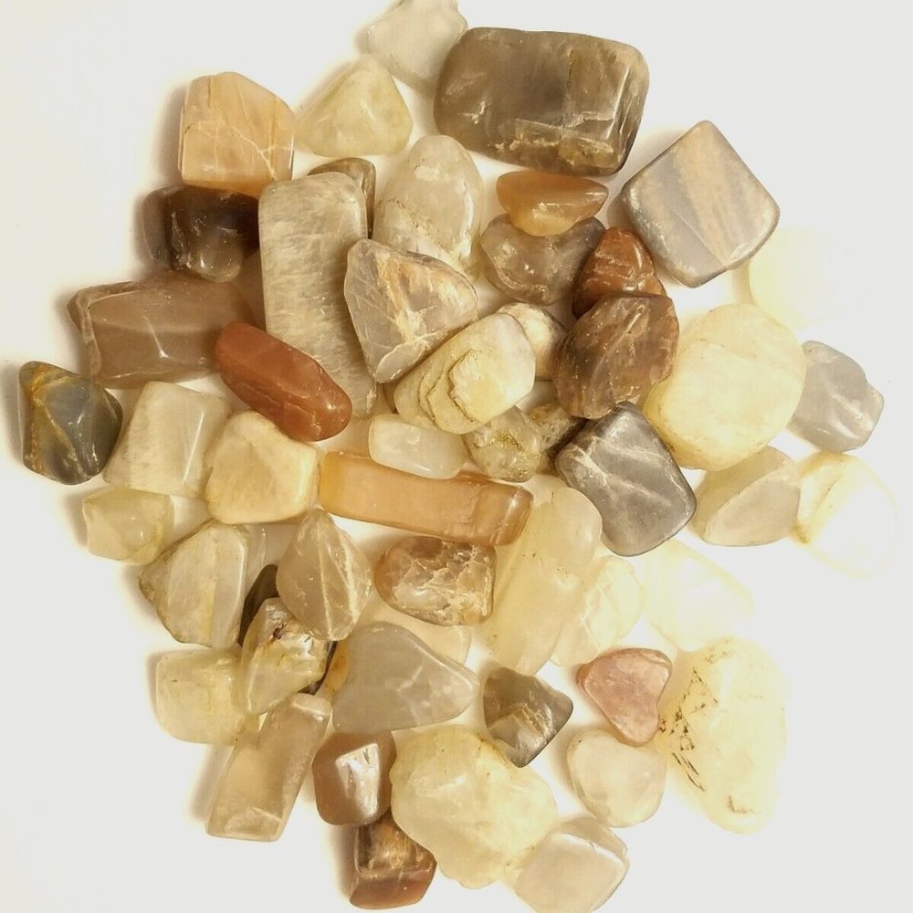 1/4 lb Small Tumbled Moonstone Gemstone Crystals 40-55 Stones Gem Rock Specimens - Picture 1 of 2